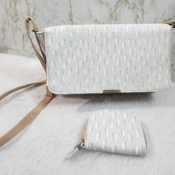 thirty-one Bags Thirtyone Crossbody Bag And Mini Wallet Poshmark